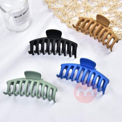 Xinpai large 8-10cm shark clip hairpin